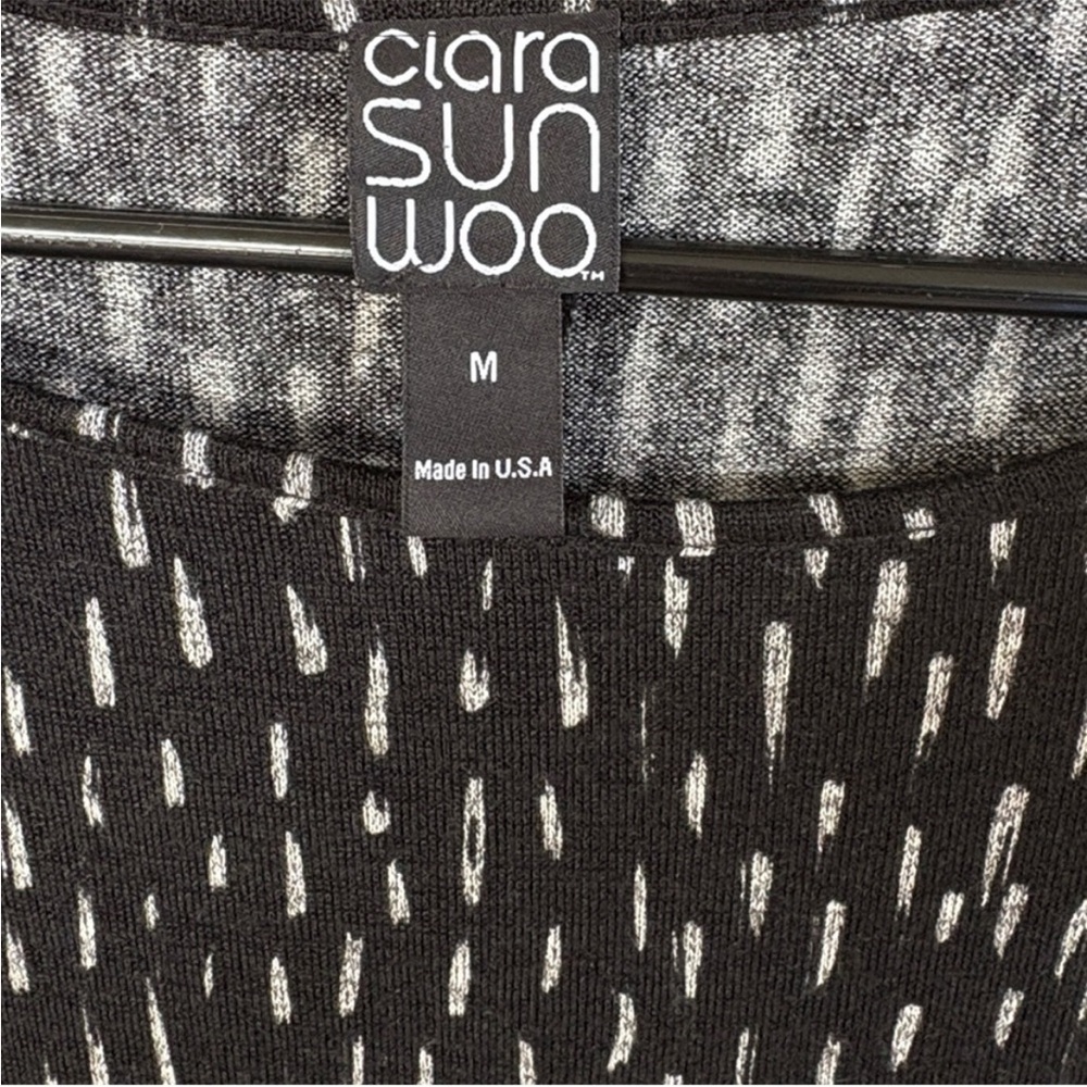 Like New Clara Sun Woo Black
Brushstroke Knit Tunic Dress Size Medium - Picture 3 of 7